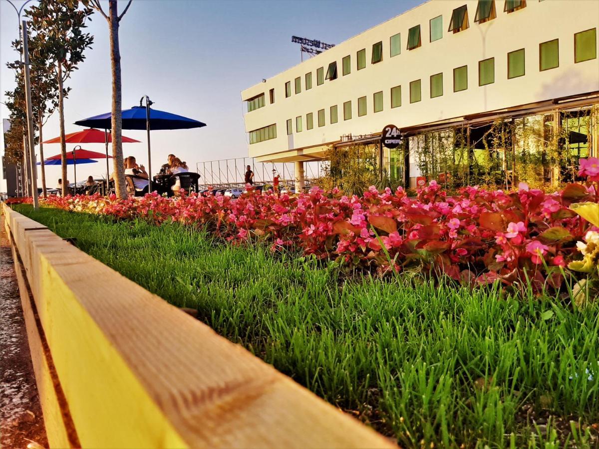 Best Western Hotel Galla Sllatine e Madhe Экстерьер фото