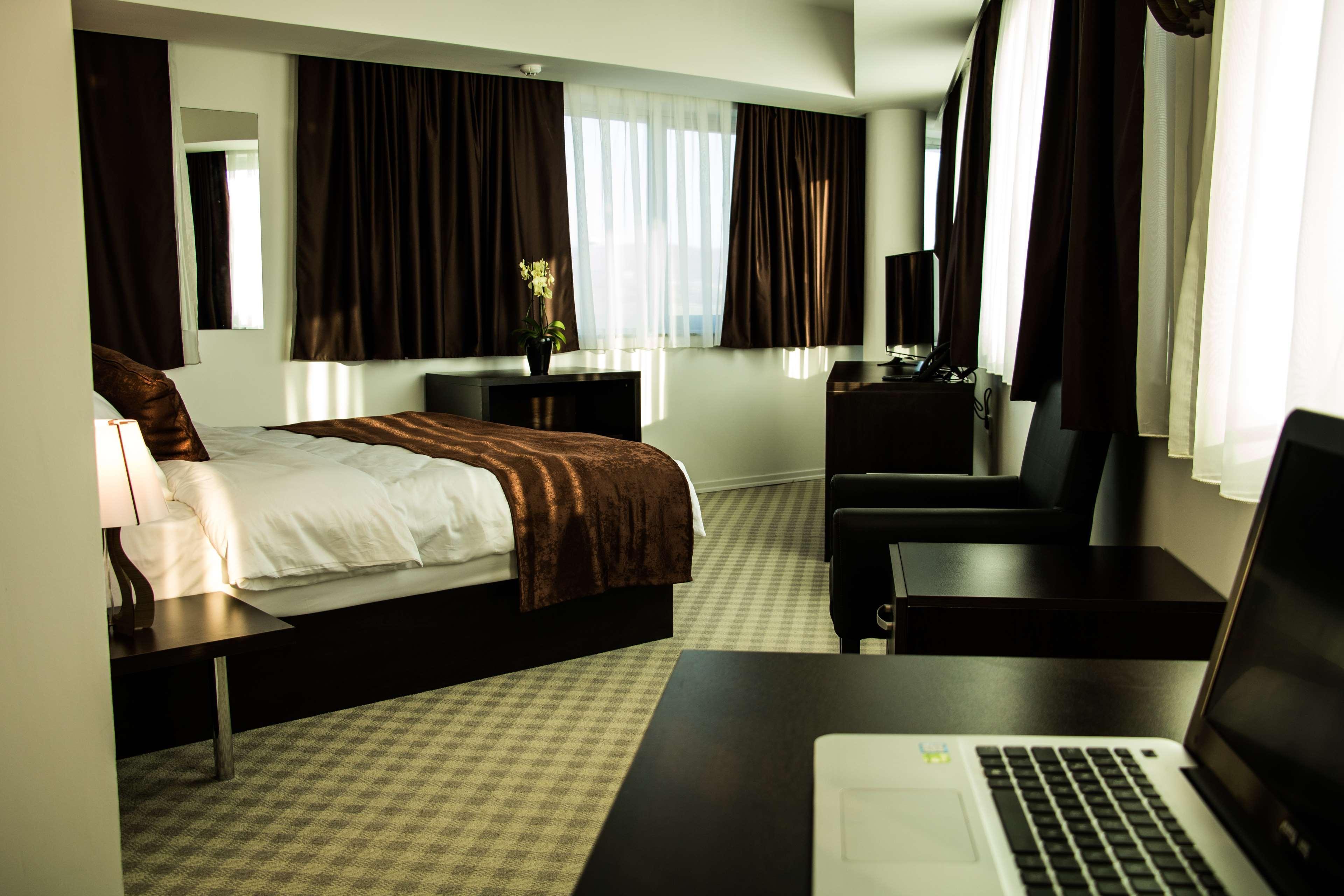 Best Western Hotel Galla Sllatine e Madhe Экстерьер фото