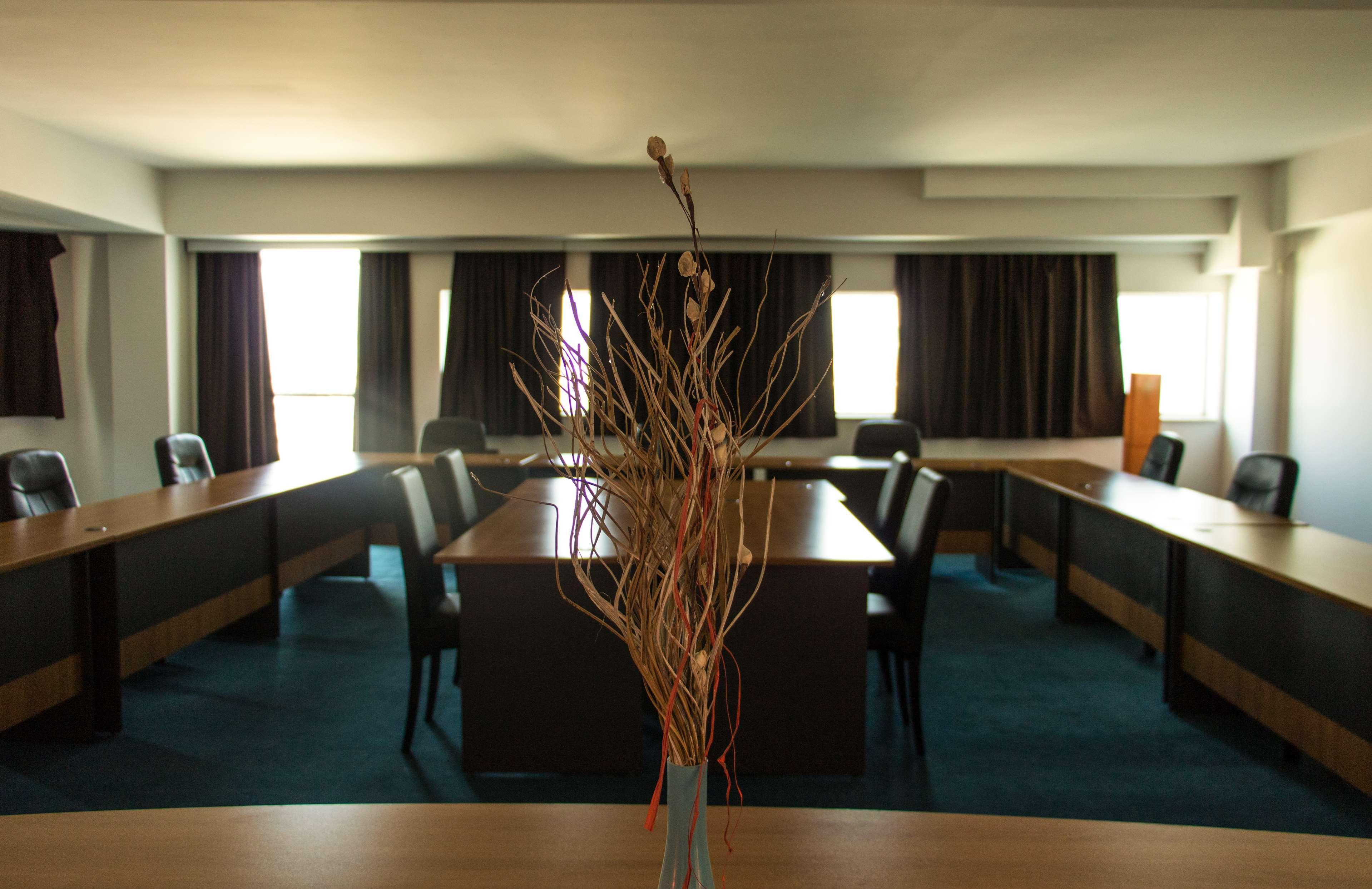 Best Western Hotel Galla Sllatine e Madhe Экстерьер фото