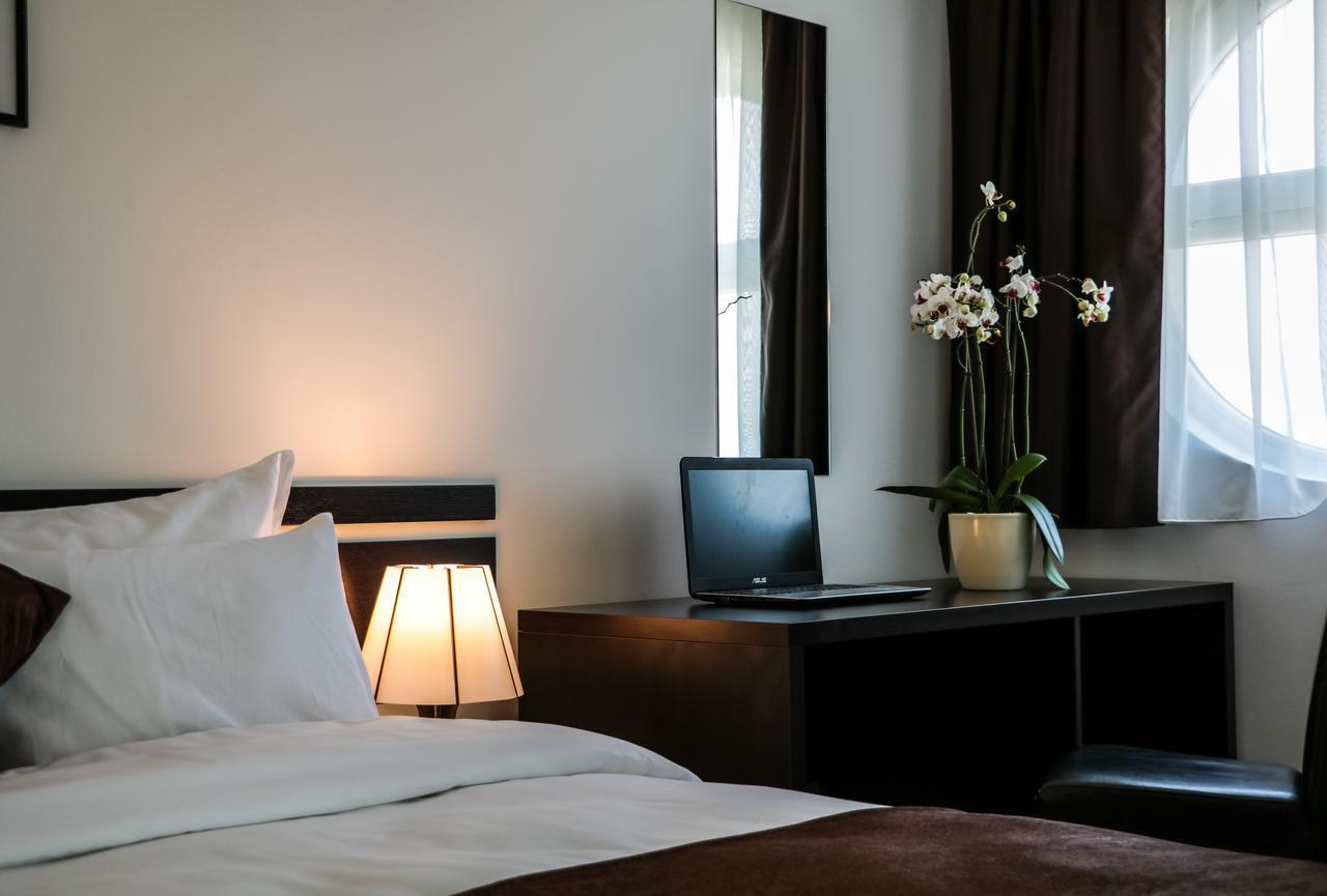 Best Western Hotel Galla Sllatine e Madhe Экстерьер фото